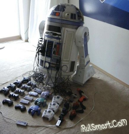 R2-D2  8   