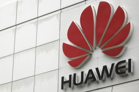 Huawei Ascend P6 - ультратонкий смартфон засветился на новых фото