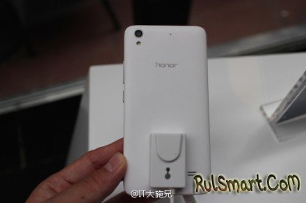 Huawei Honor 4 Play:  64- 
