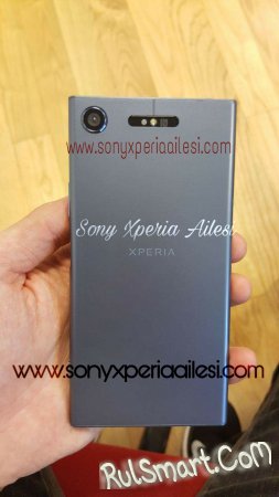 Sony Xperia XZ1:      